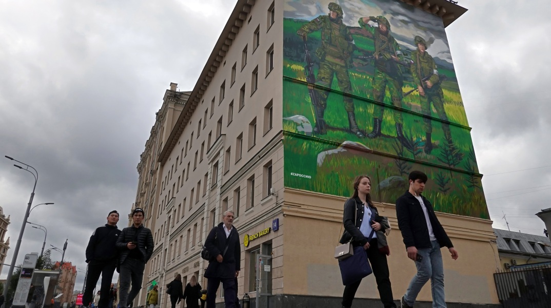 Ρωσία: Απαγορευτικές οι τιμές στα εισιτήρια της επιστροφής - Ελληνίδα φοιτήτρια περιέγραψε τις δύσκολες συνθήκες που βιώνει η ακαδημαϊκή κοινότητα. 