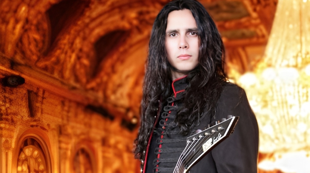 O Gus G μιλάει στην ATHENS VOICE πριν τις συναυλίες των Firewind σε Αθήνα και Θεσσαλονίκη για τη μουσική του πορεία και τις συμβουλές που του έδωσε ο Ozzy Osbourne.