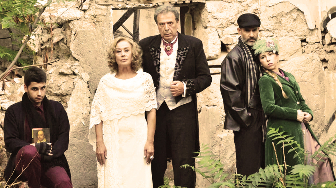 «Πελεκάνος» στο Μικρό Broadway