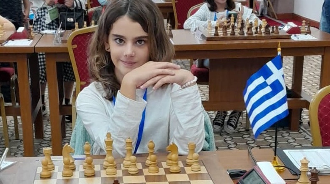 Το ελληνικό σκάκι γιορτάζει μία σπουδαία διάκριση - Η Ευαγγελία Σίσκου κατέκτησε την 3η θέση στο Παγκόσµιο Ατοµικό Πρωτάθλημα που ολοκληρώθηκε στη Γεωργία. 