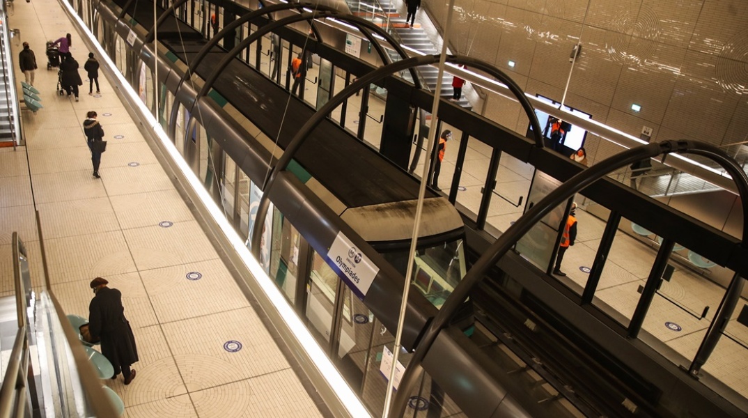 Σταθμός του μετρό στο Παρίσι