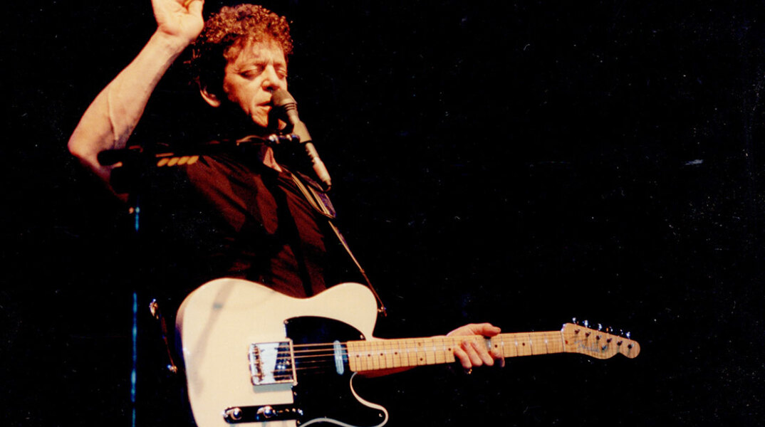 Lou Reed: Η τελευταία του συναυλία στην Ελλάδα, τον Ιούλιο του 2000, στο θέατρο Λυκαβηττού, μέσα από σπάνιες φωτογραφίες του Χρήστου Κισατζεκιάν.