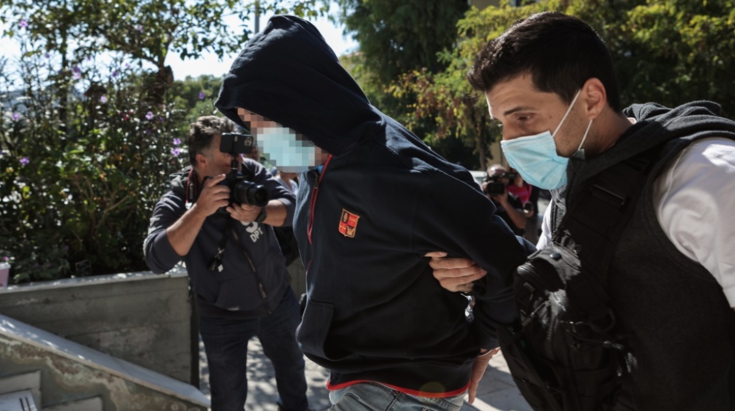 O 53χρονος βιαστής και προαγωγός της 12χρονης στον Κολωνό