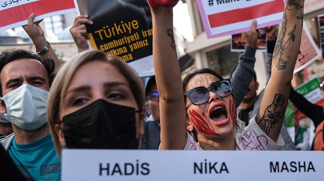 Διαμαρτυρία μετά το θάνατο της Mahsa Amini