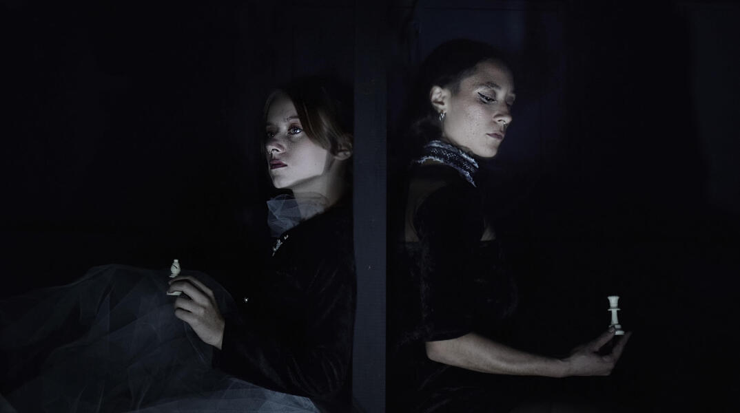 «Leopold ή κόβοντας τα δάχτυλα του κοινού» στο θέατρο Αλκμήνη 