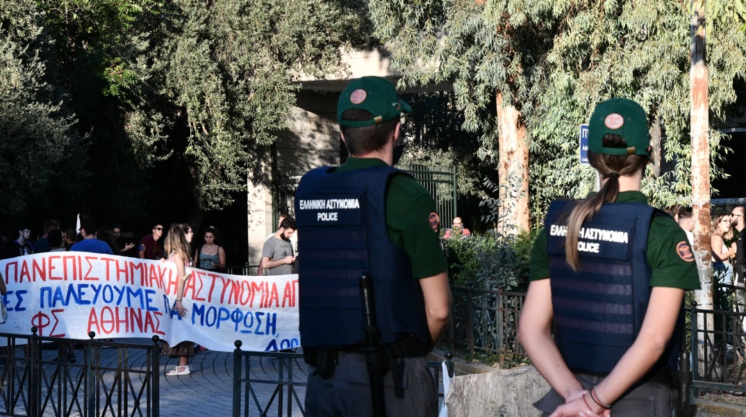 Συνταγματική είναι σύμφωνα με την Ολομέλεια του ΣτΕ η πανεπιστημιακή αστυνομία - Κρίθηκε πως η σύστασή της δεν παραβιάζει τις αρχές της ακαδημαϊκής ελευθερίας.