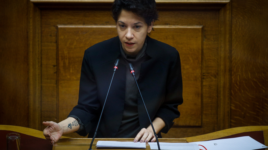 Φωτεινή Μπακαδήμα