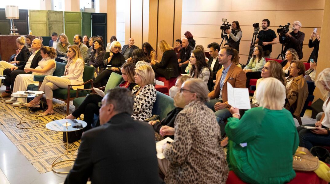 giwa_συνεντευξη_τυπου