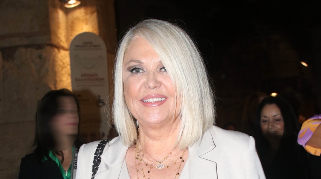 Ρούλα Κορομηλά