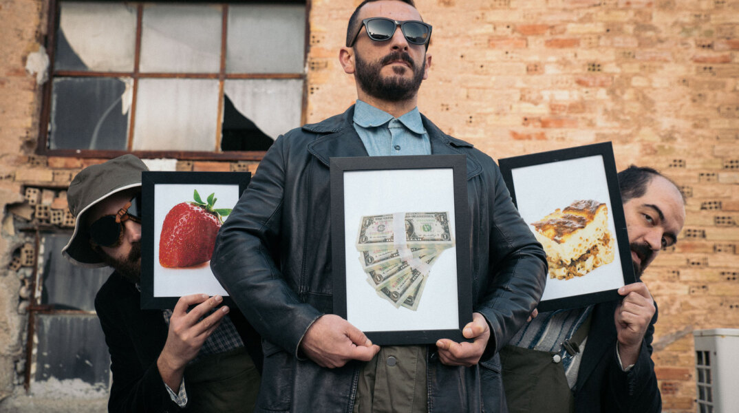 «Trio Lumpen – Η Φράουλα» στο θέατρο Βαφείο