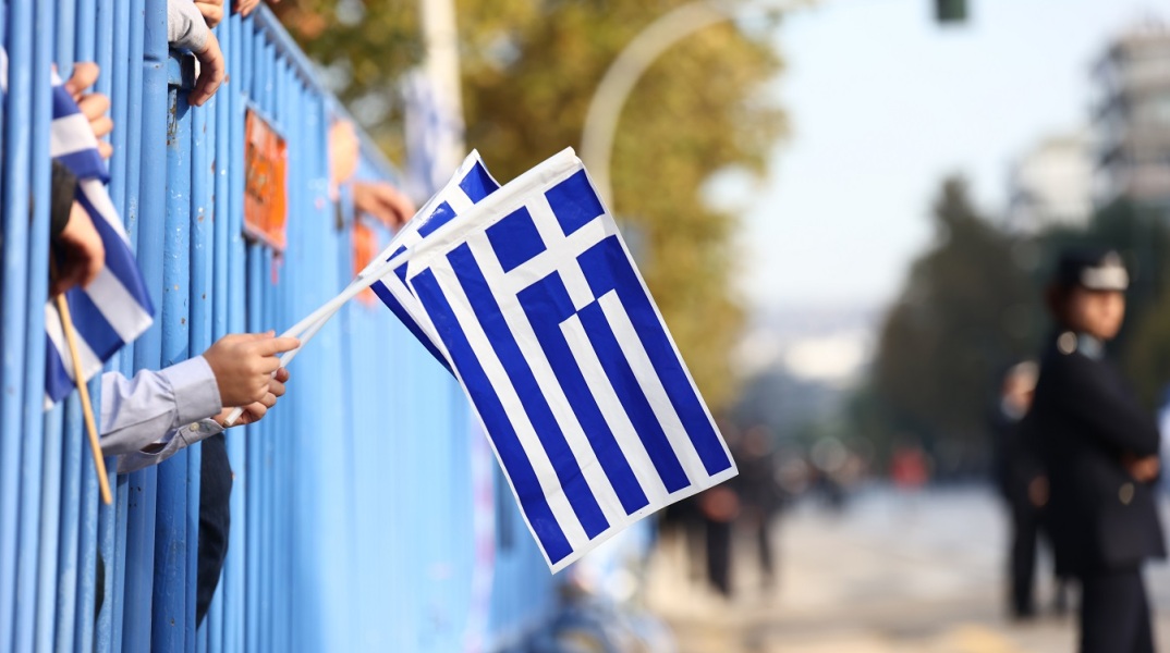 28η Οκτωβρίου: Τα μηνύματα για την εθνική επέτειο της πολιτικής ηγεσίας των κομμάτων - Τι δήλωσαν Αλ. Τσίπρας, Ν. Ανδρουλάκης, Δ. Κουτσούμπας, Γ. Βαρουφάκης.