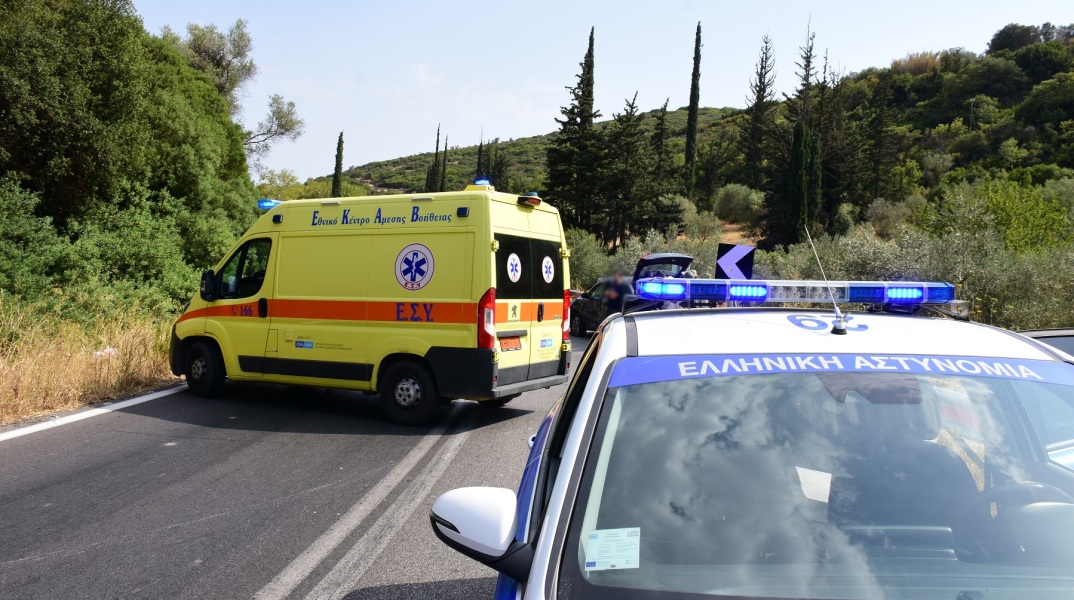 Θεσσαλονίκη: Αυτοκίνητο παρέσυρε και σκότωσε 27χρονη - Η άτυχη κοπέλα παραλήφθηκε από το ΕΚΑΒ σοβαρά τραυματισμένη, αλλά δεν κατάφερε να κρατηθεί στη ζωή.