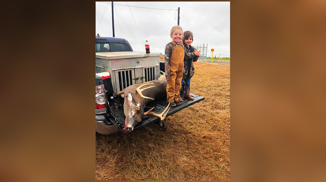 Georgina Kapralou, A nervous laughter, 2021