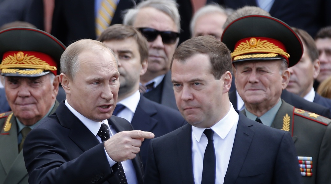 Ο πρώην πρόεδρος της Ρωσίας Ντμίτρι Μεντβέντεφ χαρακτηρίζει τον πόλεμο της Ρωσίας στην Ουκρανία ως «ιερή σύγκρουση με τον Σατανά». 