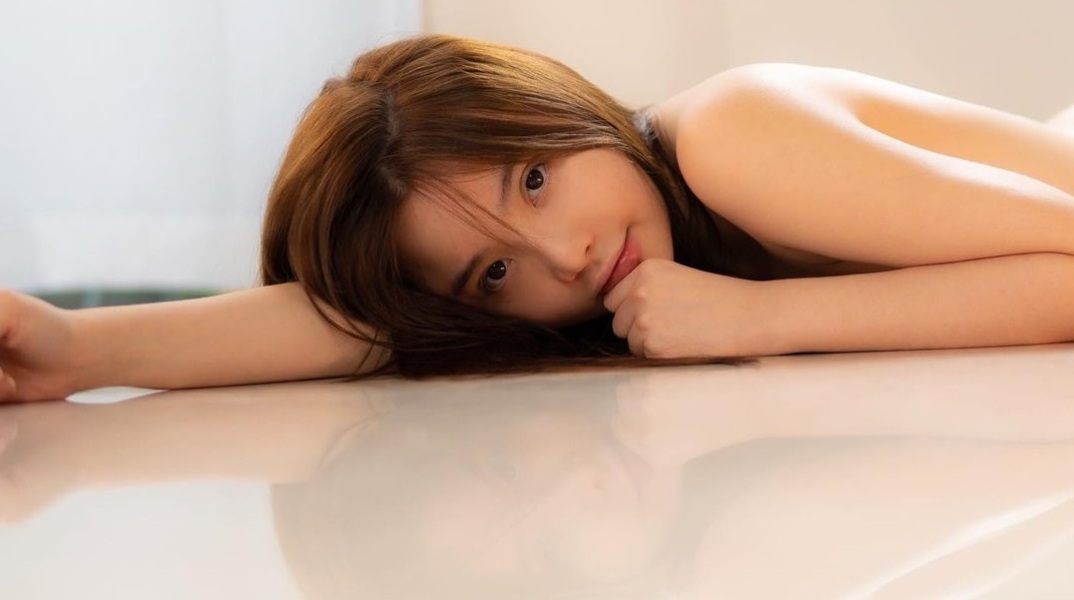 H Γκρέισι Χάρτι, μοντέλο στην πλατφόρμα ερωτικού περιεχομένου OnlyFans, προσφέρει ετήσιο ποσό 39.000 ευρώ για υπηρεσίες προσωπικού βοηθού.