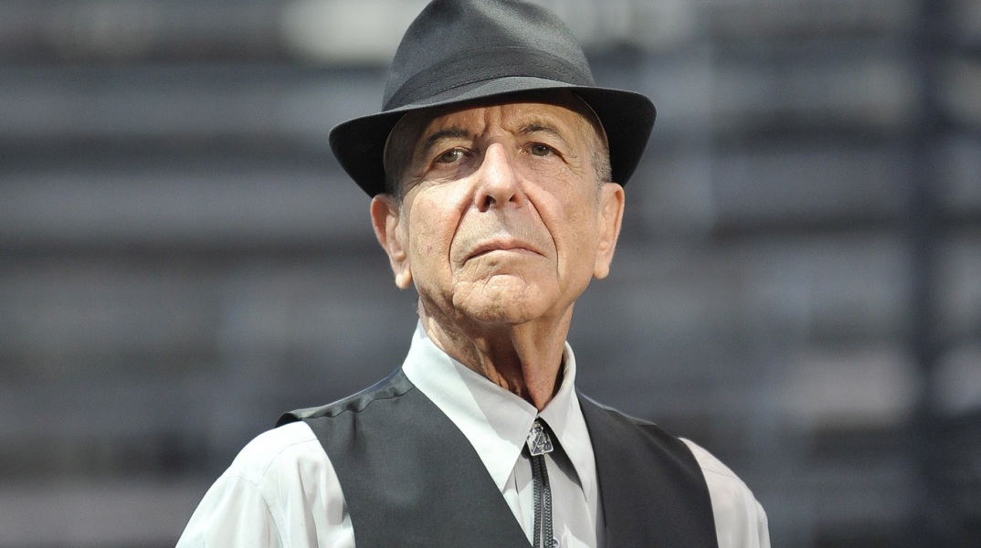 Η ποίηση του Leonard Cohen, η διπλή του φύση και οι μεγάλες επιρροές του μέσα από τα κείμενα και τα τραγούδια του.