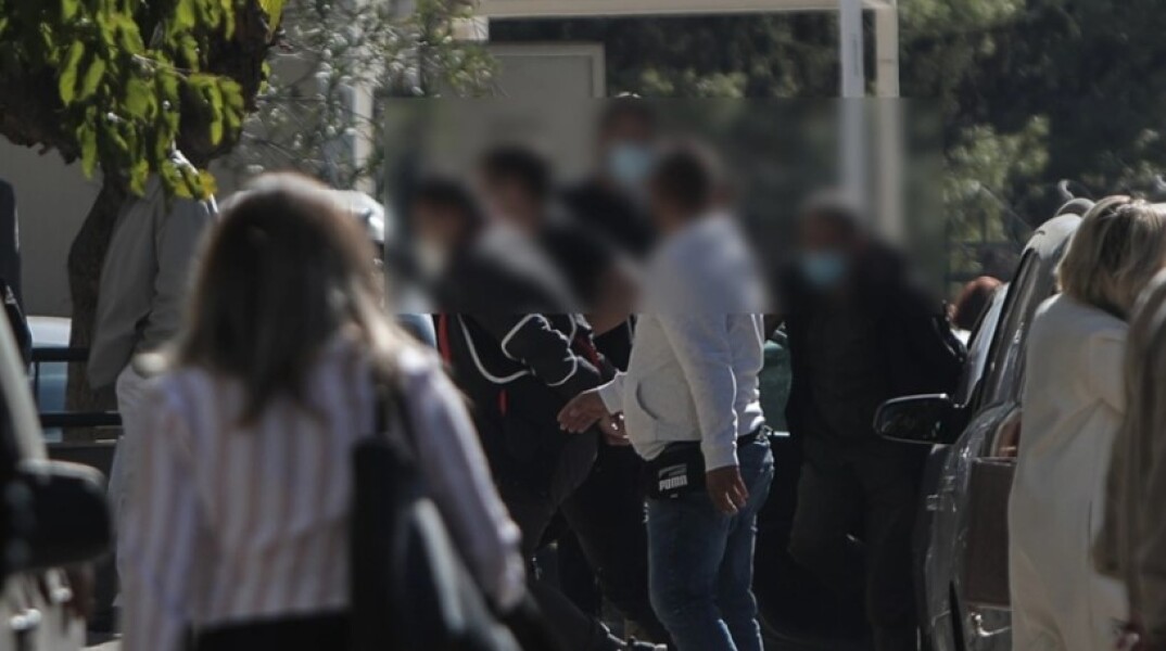 Συλληφθέντες για τον βιασμό 12χρονης στον Κολωνό 