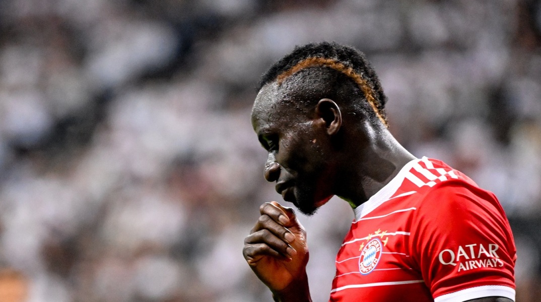 Μουντιάλ 2022: Eκτός Παγκοσμίου Κυπέλλου του Κατάρ μένει ο Σάντιο Μανέ μετά τον χθεσινό τραυματισμό του - Το ρεπορτάζ της L’Equipe για τον σταρ της Σενεγάλης.