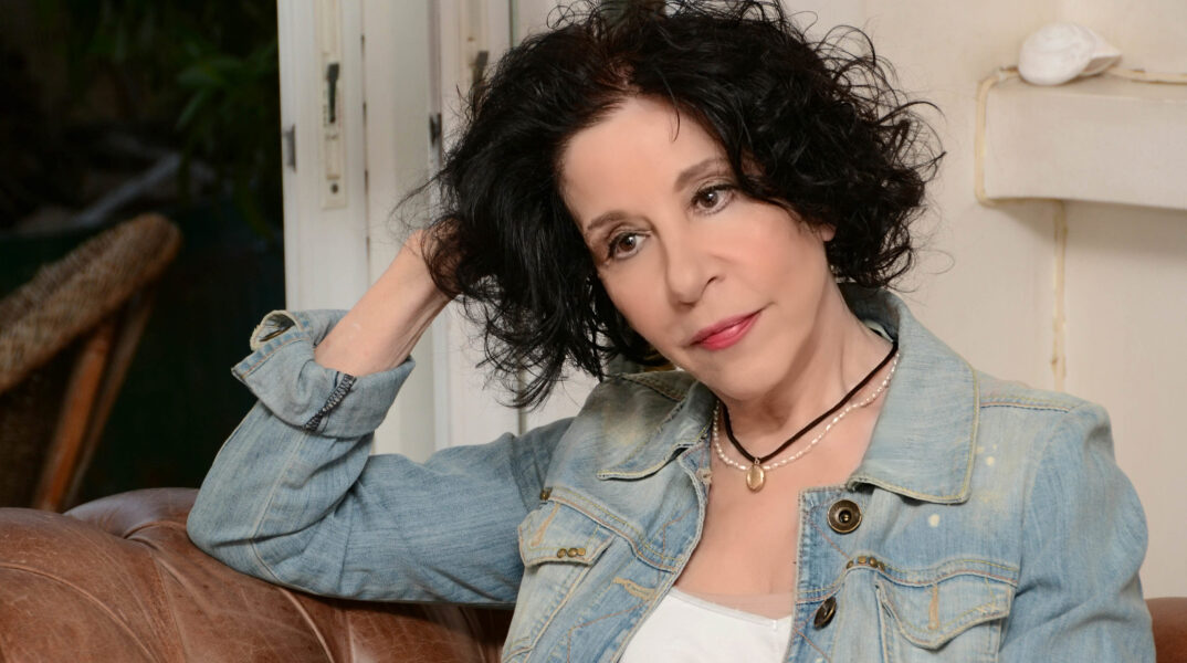 mina-adamaki_252863_350465