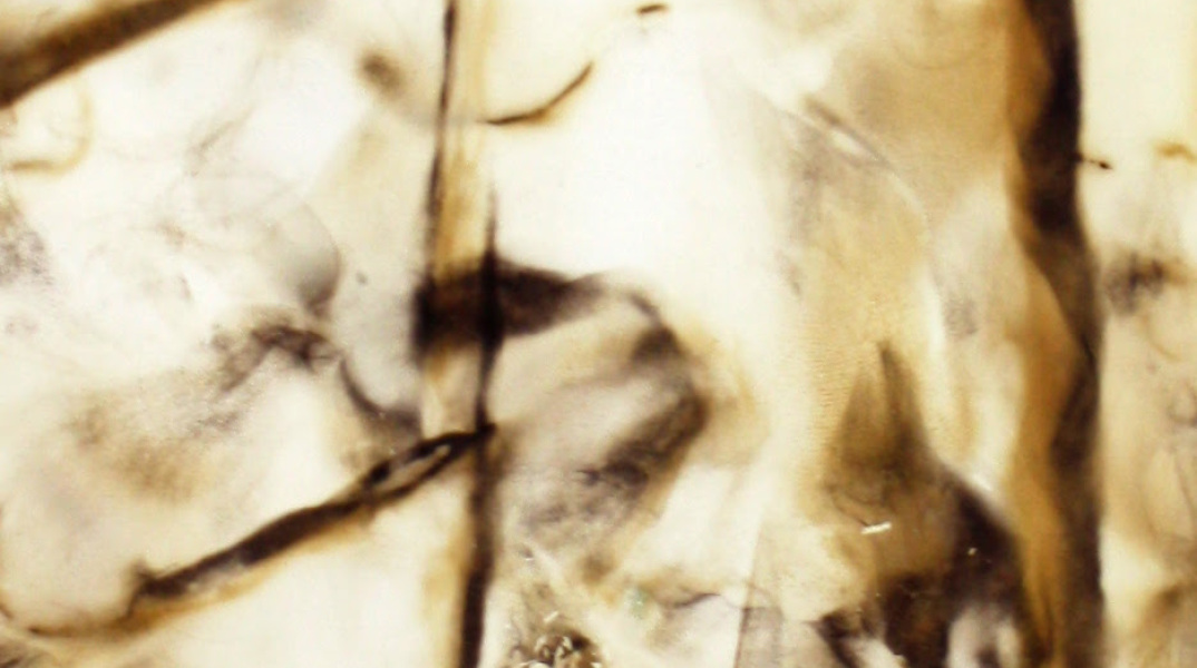 «Ιχνη φωτιας» του Ανδρέα Νικολαΐδη στην γκαλερί 7