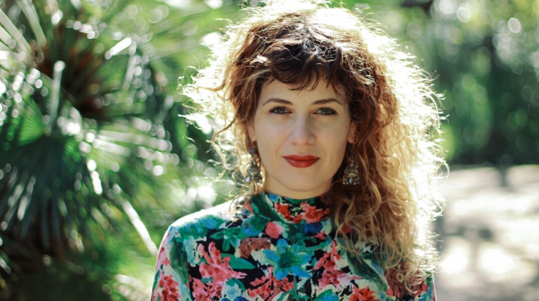  Η Εύη Μάζη στο Γυάλινο Up Stage