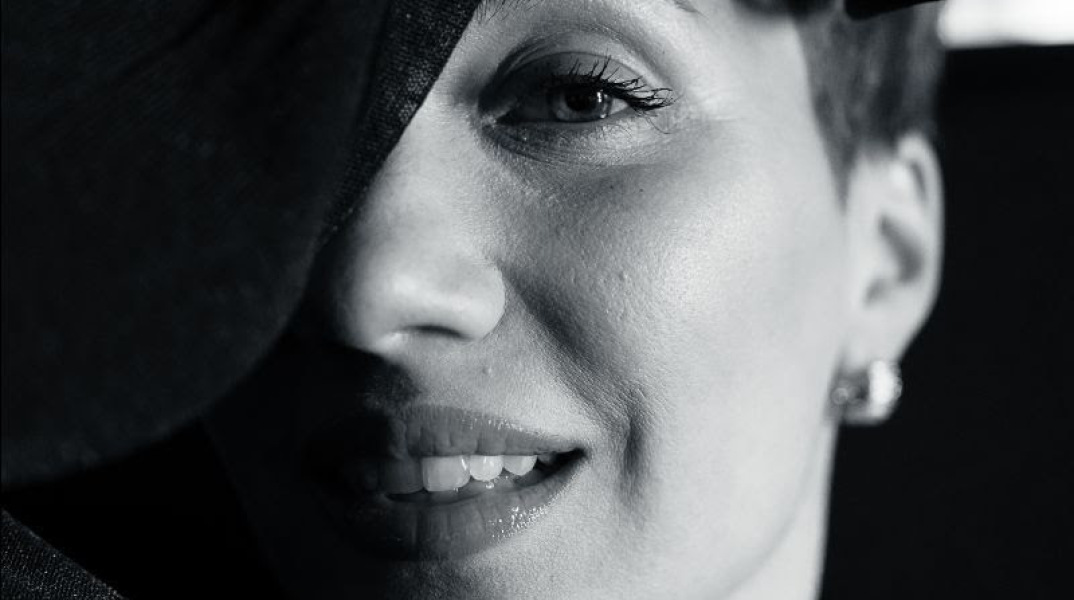 Η Πέννυ Μπαλτατζή στο Caja de Musica