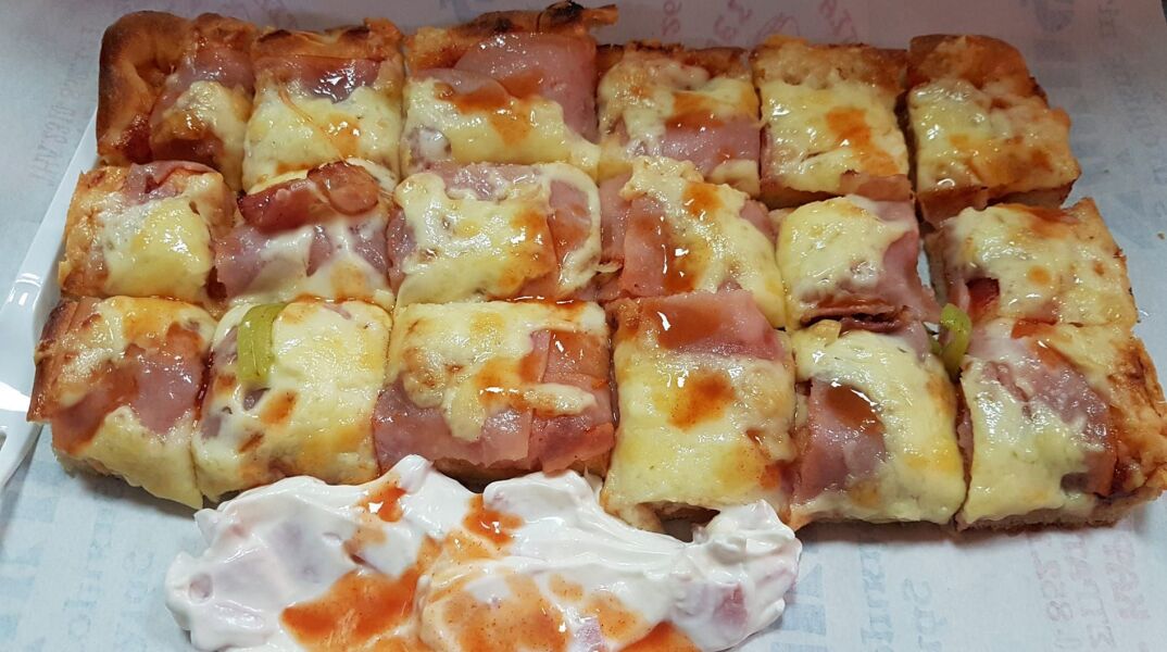 Πίτσα Σάκης