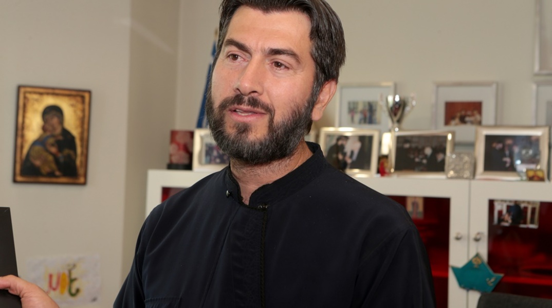 Κιβωτός του Κόσμου - π. Αντώνιος Παπανικολάου