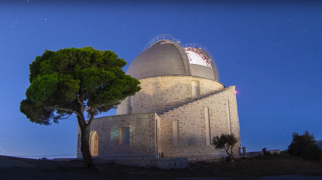 Στη δημοσιότητα το εντυπωσιακό timelapse βίντεο που δημιουργήθηκε με αφορμή τον εορτασμό των 180 χρόνων από την ίδρυση του Εθνικού Αστεροσκοπείου Αθηνών.