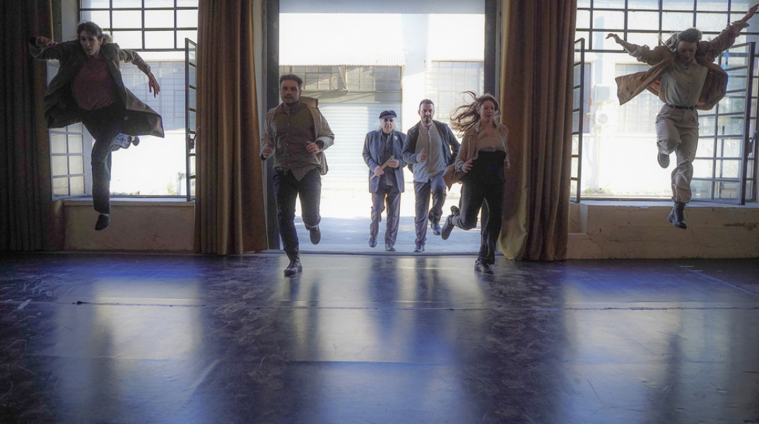 «Πεθαίνω σαν χώρα» στο Βιομηχανικό Πάρκο ΠΛ.ΥΦ.Α