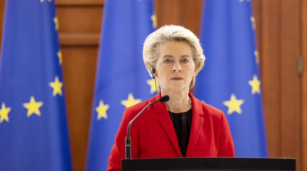 Έρχονται νέες κυρώσεις της Ευρωπαϊκής Ένωσης προς τη Μόσχα - Θα χτυπήσουμε τη Ρωσία όπου πονάει, λέει η Ούρσουλα φον ντερ Λάιεν.