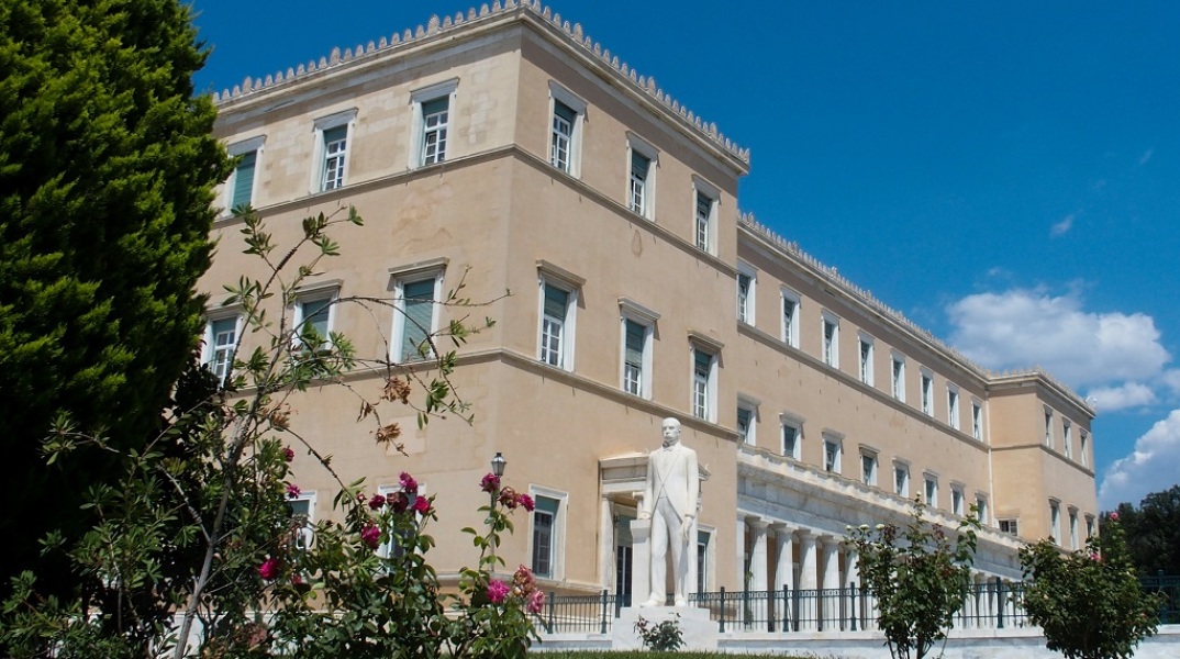 Οι κυβερνήσεις συνεργασίας και το μοντέλο της αυτοδύναμης μονοκομματικής κυβέρνησης.