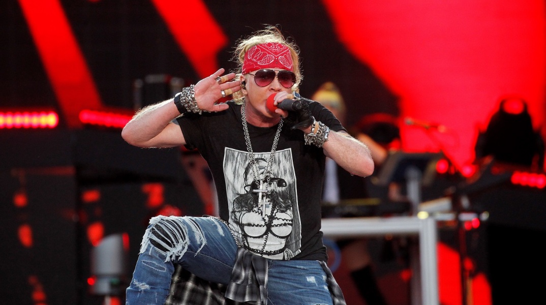 Η μαγνητοσκόπηση συναυλιών με drones είναι μια εξέλιξη που δεν αρέσει στον Αξλ Ρόουζ - Ο τραγουδιστής των Guns N' Roses κοινοποίησε δήλωση στα κοινωνικά δίκτυα.