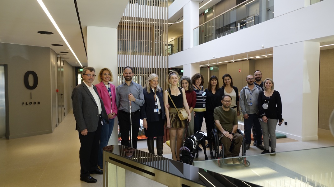 pfizer__συνεργασια_με_το_σωματειο_με_αλλα_ματια_2022