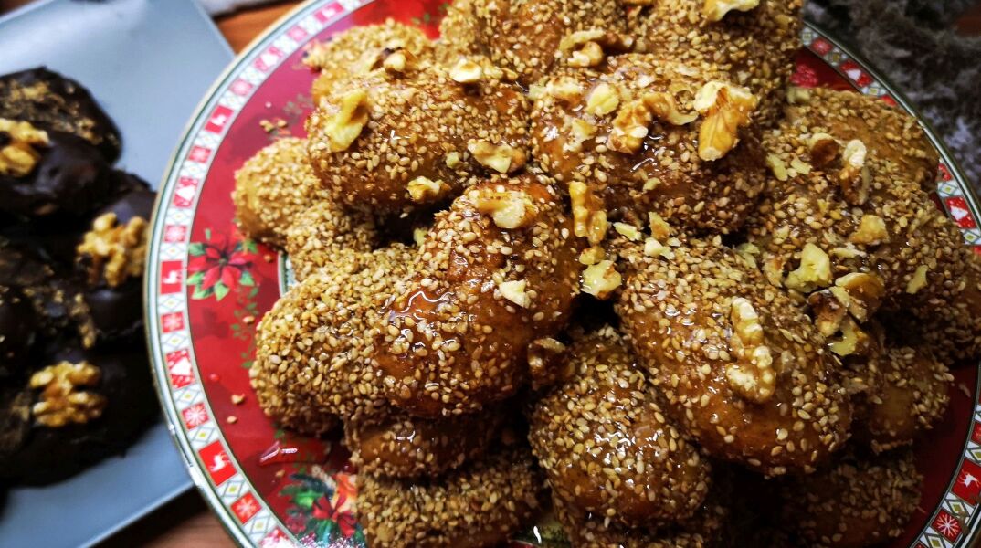 Μελομακάρονα