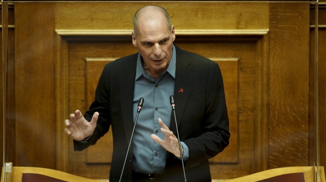 Προϋπολογισμός 2023: «Θεμέλιο λίθο του τοξικού ψεύδους της κυβέρνησης», χαρακτήρισε από τη Βουλή τον κρατικό προϋπολογισμό ο Γιάνης Βαρουφάκης.