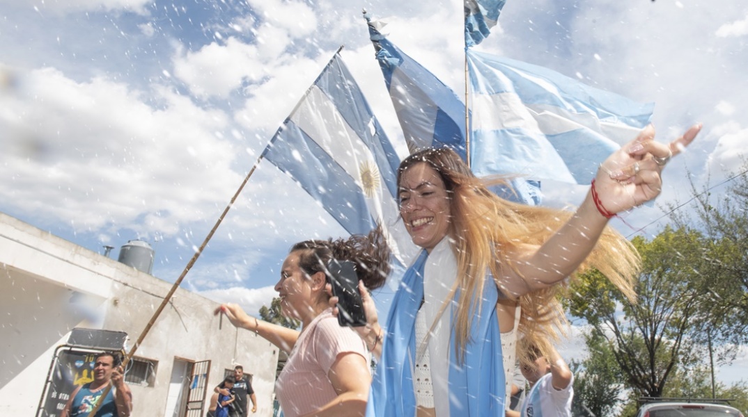 Πανηγυρισμοί μετά την κατάκτηση του Μουντιάλ 2022 από την Αργεντινή στο Μπουένος Άιρες