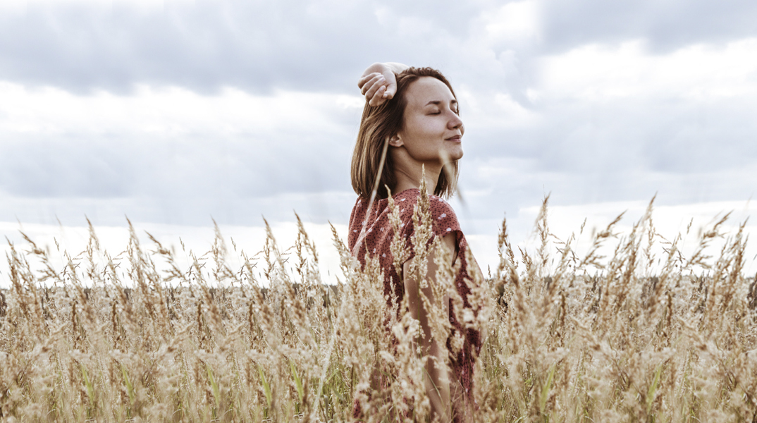 γυναίκα σε στάχυα 