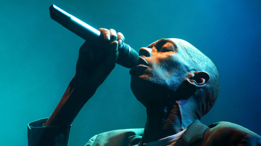 Η συναυλία των Faithless στην Αθήνα, τον Ιούνιο του 2002, στο Electron Festival, στην Τεχνόπολη, μέσα από σπάνιες φωτογραφίες του Χρήστου Κισατζεκιάν.