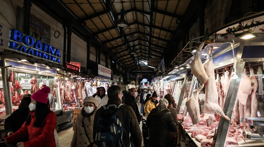 Αρνί και κατσίκι «απειλούν» τα πρωτεία του χοιρινού στο πρωτοχρονιάτικο τραπέζι