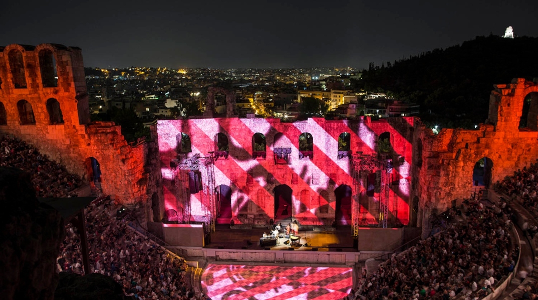 Live At The Acropolis: Το φιλμ για τη συναυλία των Brian Eno & Roger Eno, στο Ωδείο Ηρώδου Αττικού, τον Αύγουστο του 2021, στο πλαίσιο του Φεστιβάλ Αθηνών και Επιδαύρου, θα προβληθεί τον Μάρτιο του 2023.