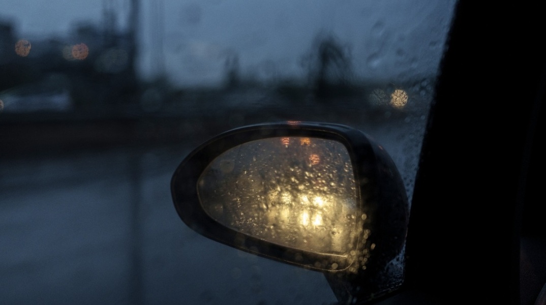 Ο καιρός την Κυριακή 15 Ιανουαρίου - Τοπικές βροχές και καταιγίδες αναμένονται σε πολλές περιοχές της χώρας – Η πρόγνωση από το meteo του Εθνικού Αστεροσκοπείου.