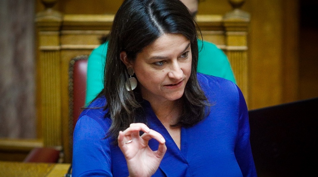 Η υπουργός Παιδείας, Νίκη Κεραμέως
