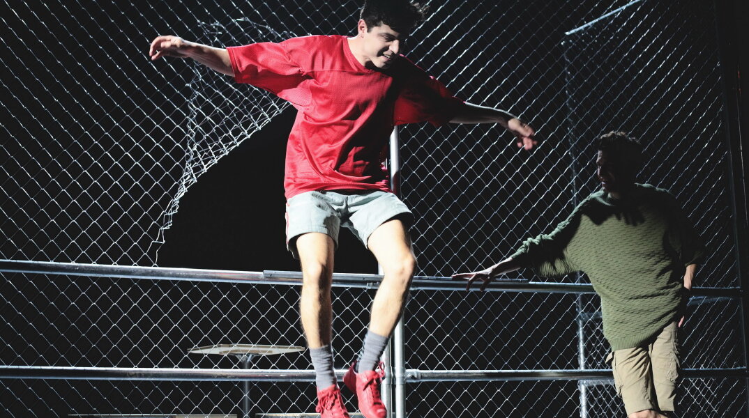 «Το ξύπνημα της άνοιξης» στην εφηβική σκηνή του Εθνικού Θεάτρου σε σκηνοθεσία Γιάννη Καραούλη