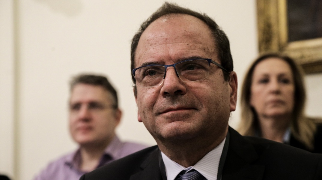 Ράμμος: Ουδέποτε ισχυρίστηκα ότι το αίτημά μου δεσμεύει τα όργανα της Βουλής - Επανέρχεται στο θέμα της ενημέρωσης της Επιτροπής Θεσμών ο πρόεδρος της ΑΔΑΕ.