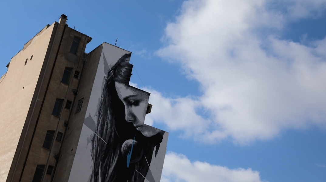 Οι θετικές και αρνητικές όψεις της Ελλάδας, και ο διαμετρικά αντίθετος τρόπος κατανόησης όσων συμβαίνουν στη χώρα.