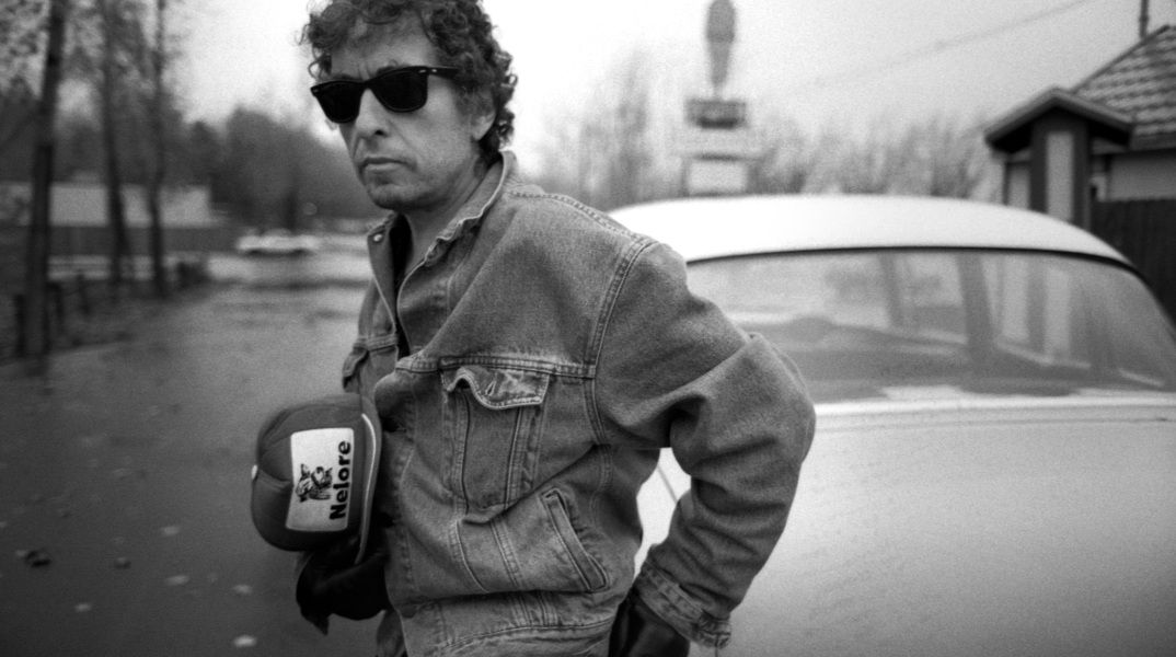 Η 17η έκδοση της σειράς των bootlegs του Bob Dylan ασχολείται με τον διπλό δίσκο «Time Out Of Mind» που κυκλοφόρησε το 1997.