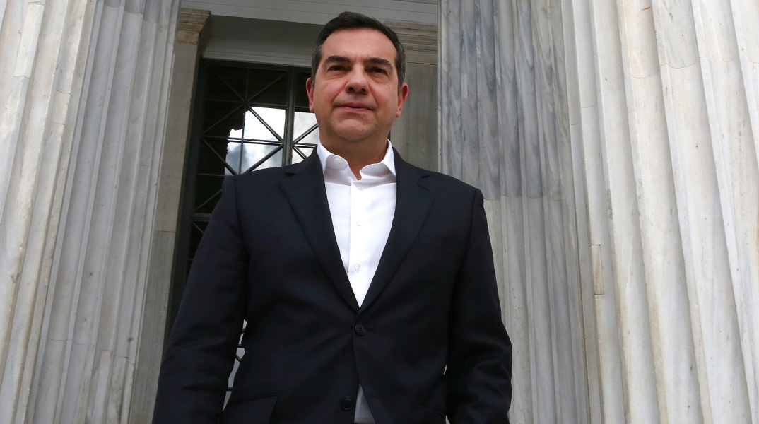 Ο Παντελής Καψής σχολιάζει την αλλαγή στρατηγικής του ΣΥΡΙΖΑ, την επίθεση στο ΠΑΣΟΚ και τον Νίκο Ανδρουλάκη, και την απόφαση αποχής από τις ψηφοφορίες της Βουλής.