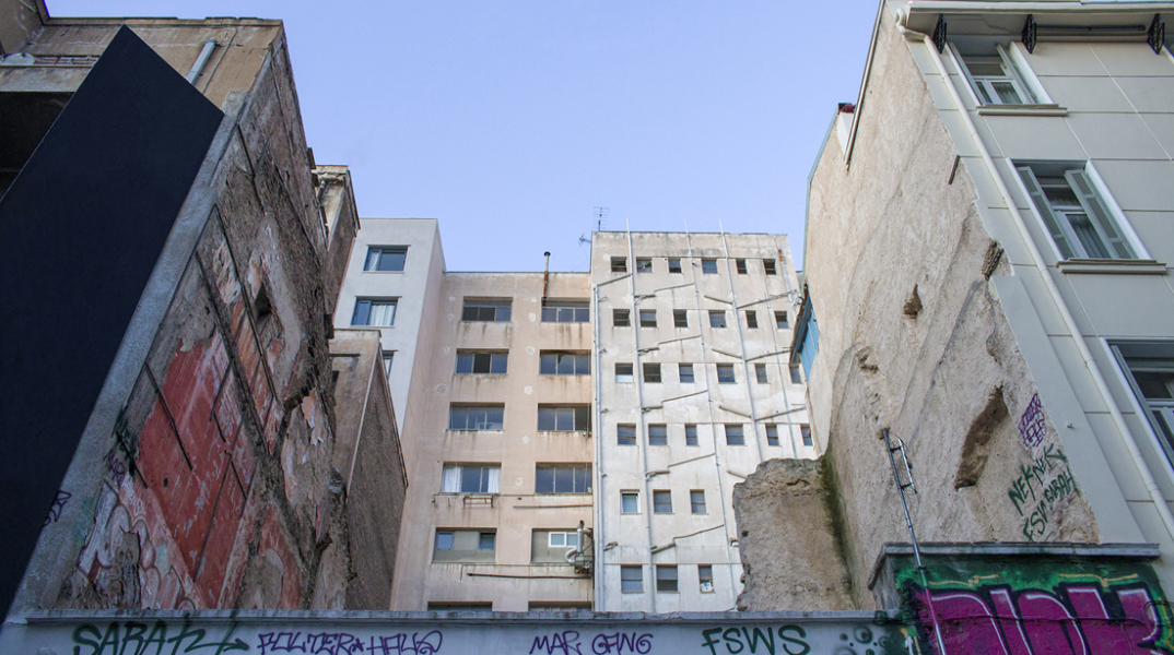 Τα απομεινάρια μιας πτώσης