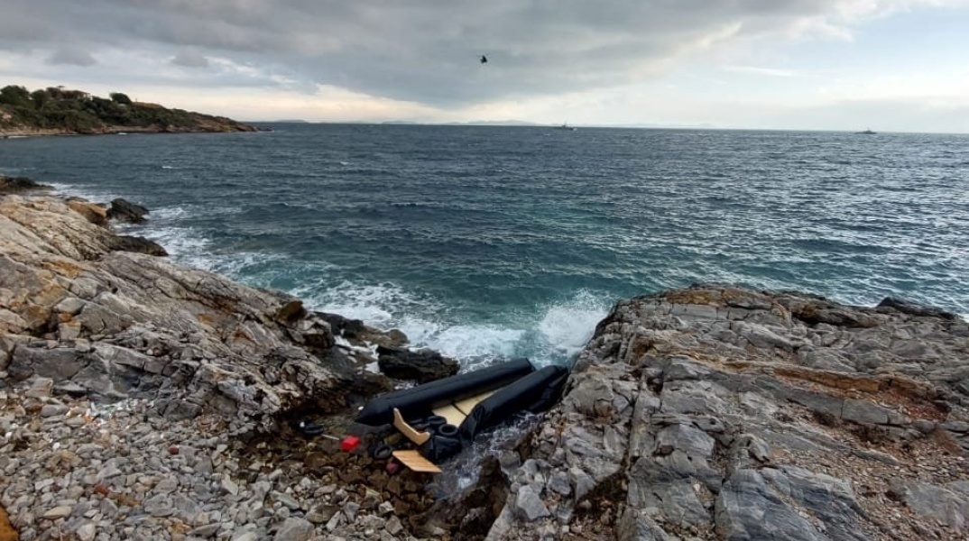 Ναυάγιο με μετανάστες στη Λέσβο